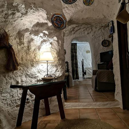 Pegalajar Cueva El Parralゲストハウス エクステリア 写真