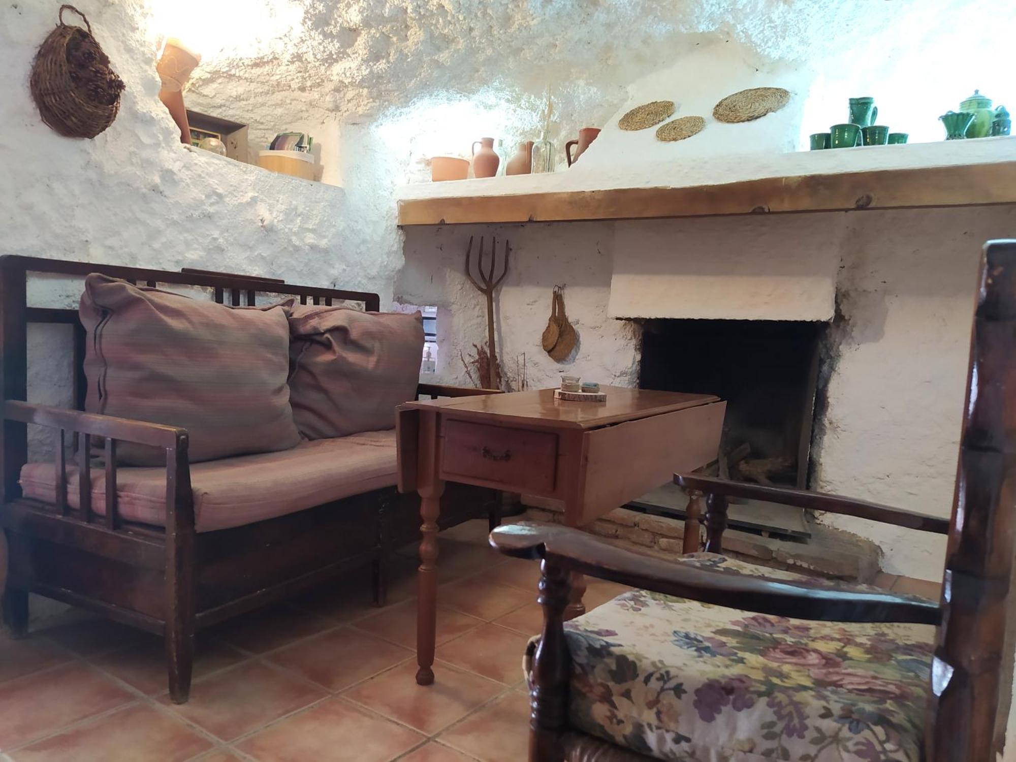 Pegalajar Cueva El Parralゲストハウス エクステリア 写真